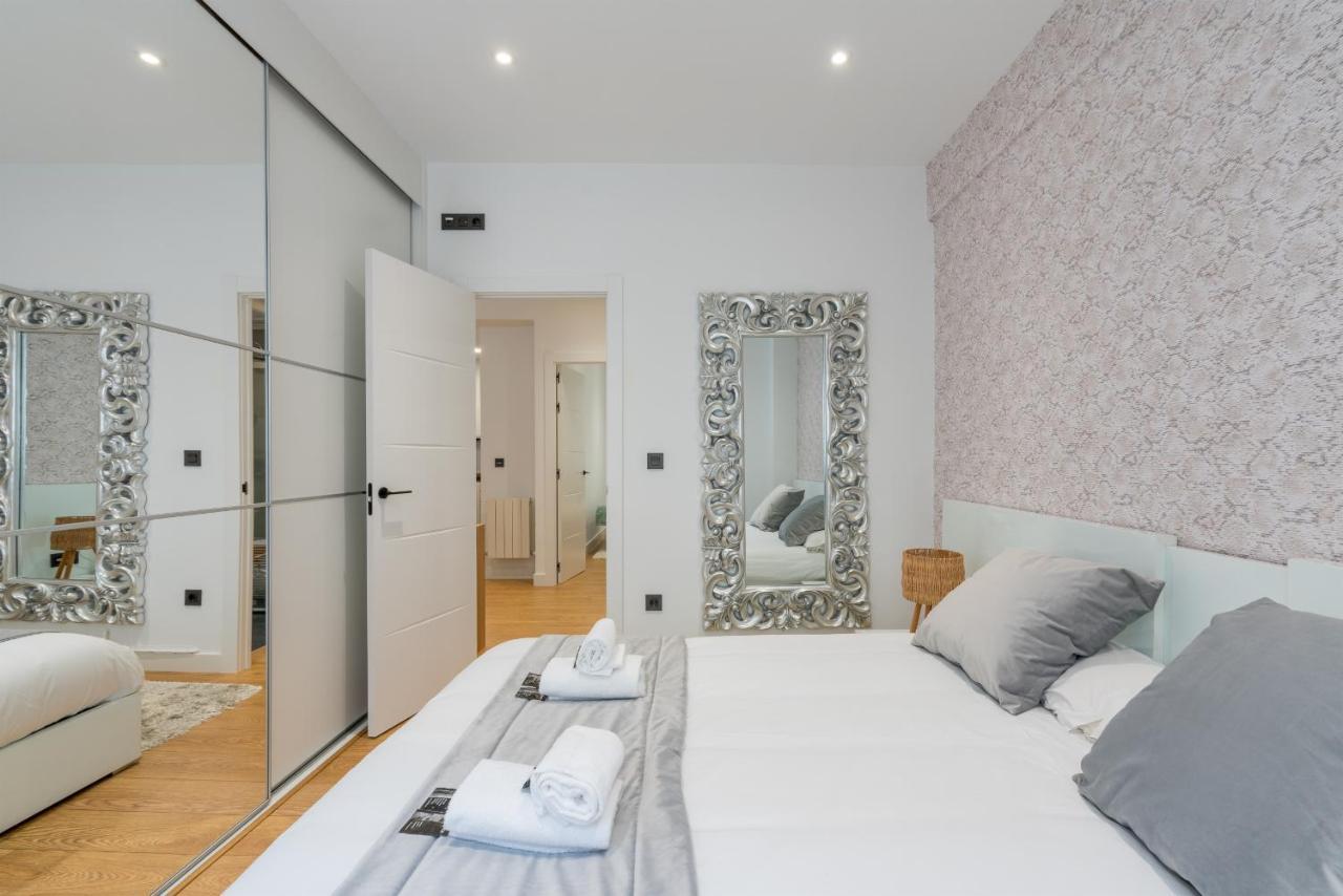 Tiboli Apartment By People Rentals Bilbao Ngoại thất bức ảnh